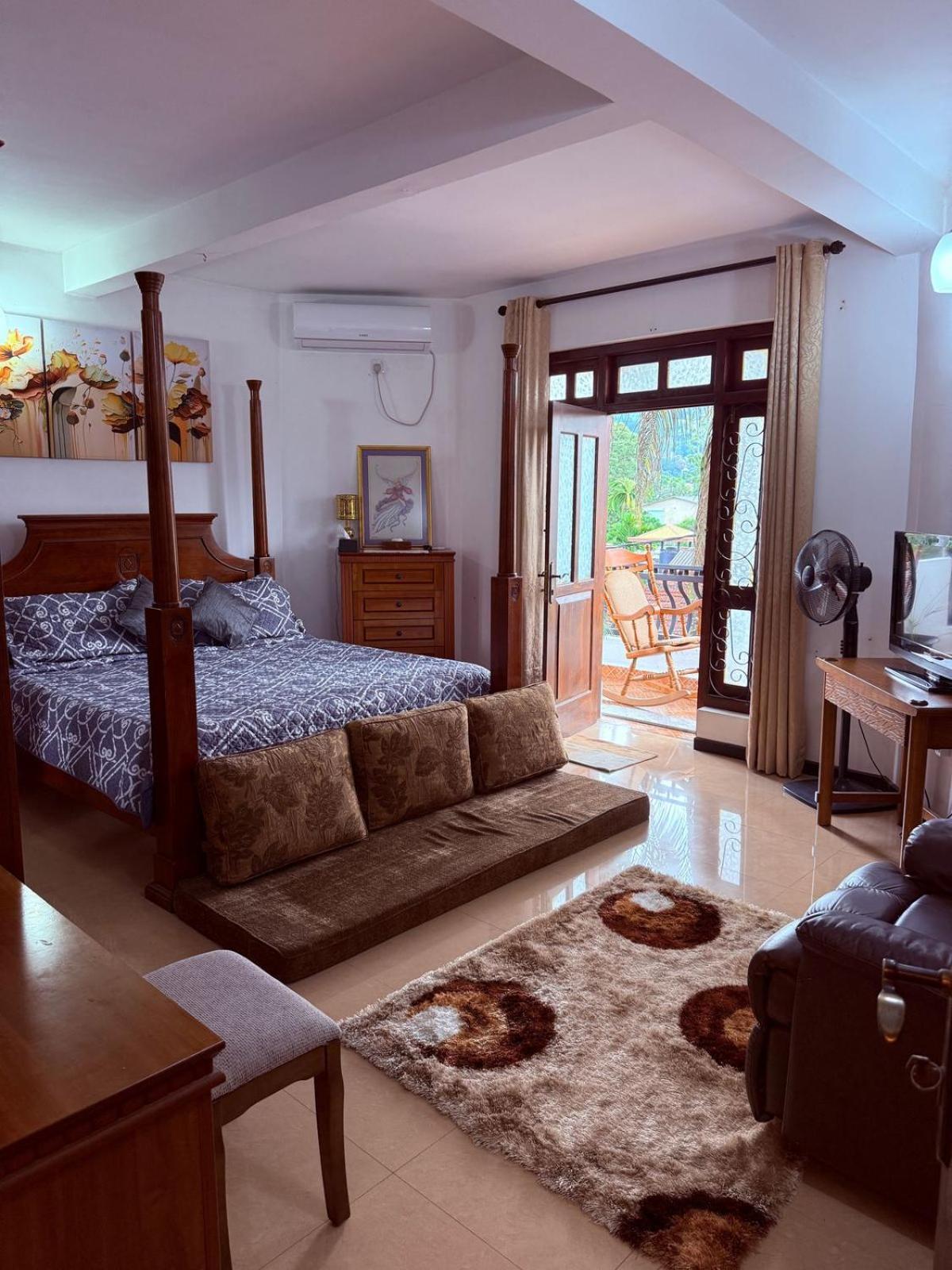Resident View Homestay Kandy Eksteriør bilde