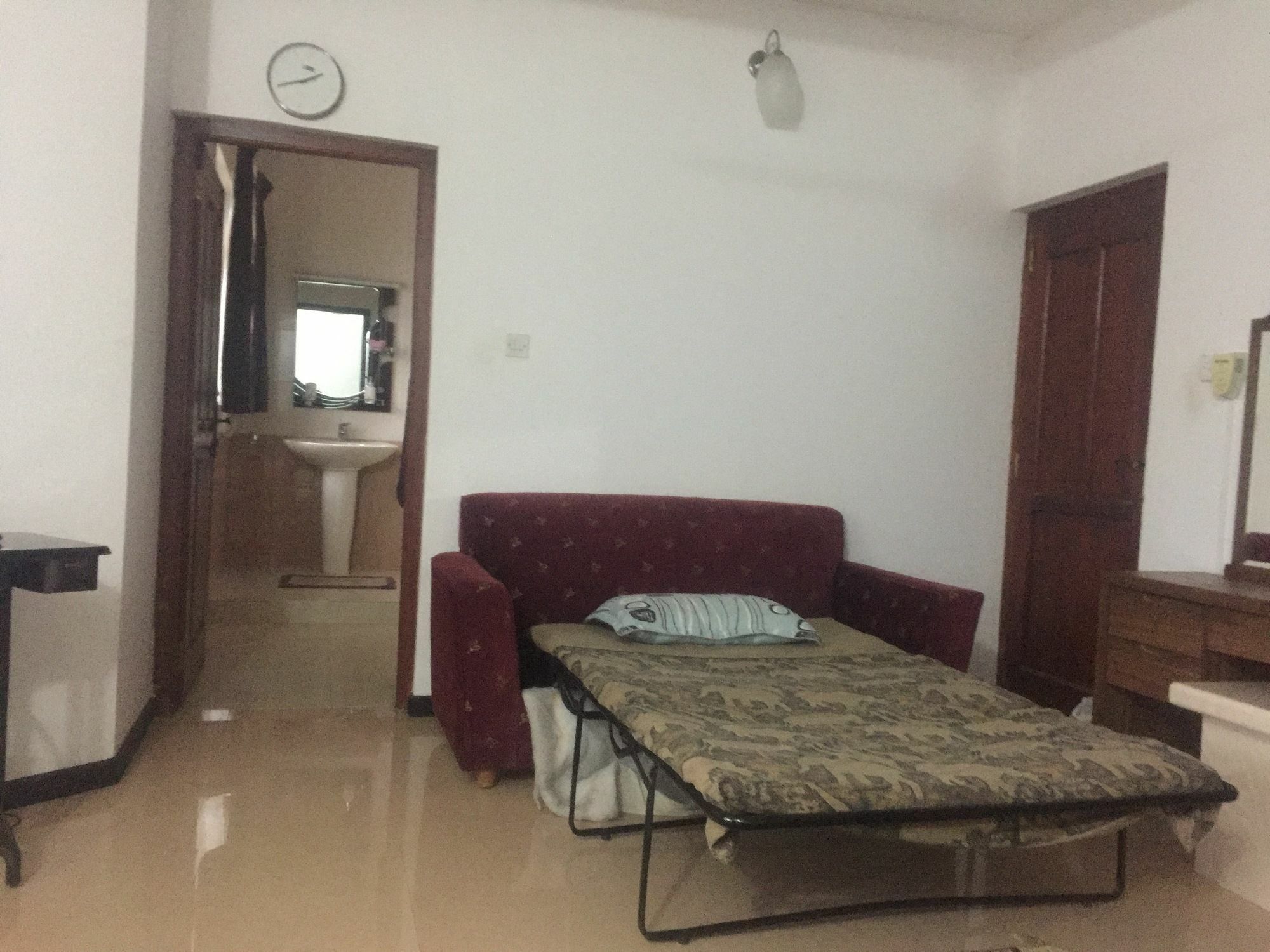 Resident View Homestay Kandy Eksteriør bilde